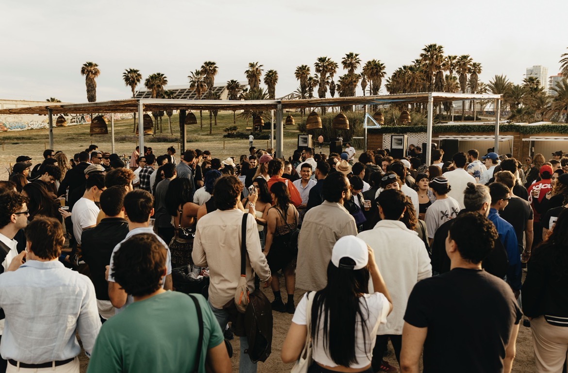 FREE OPEN AIR BEACH PARTY - LOST AT PLATJA DEL FORUM