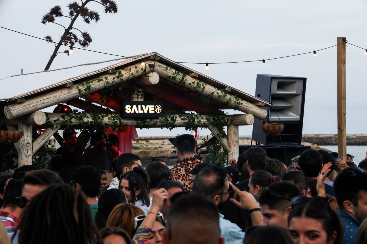 SALVE OPEN AIR BEACH PARTY