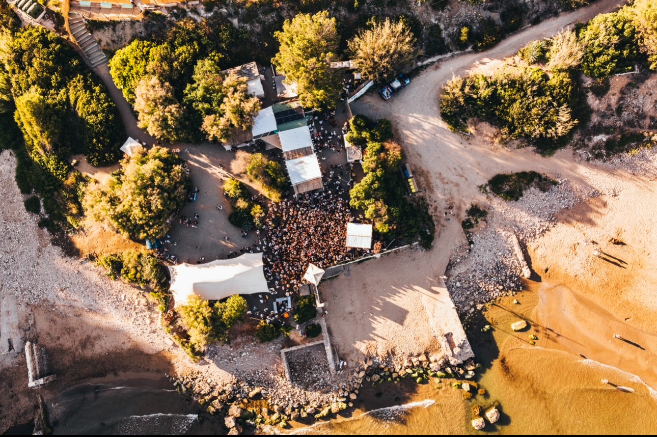SALVE FREE OPEN AIR BEACH PARTY