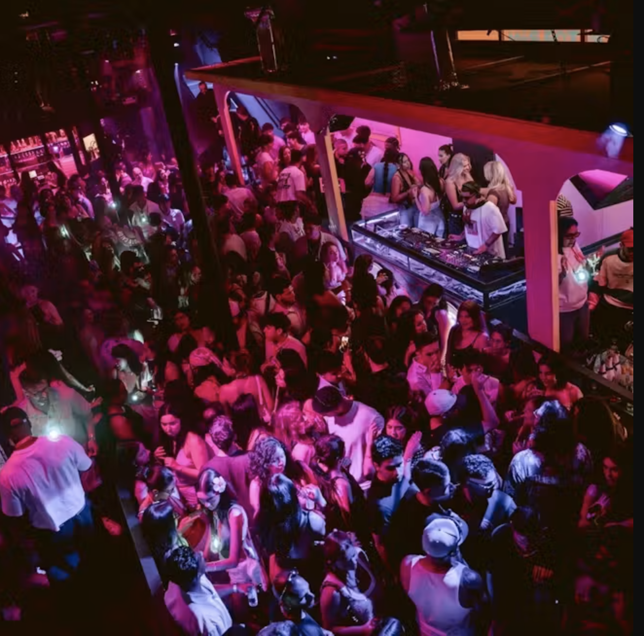 Thursday - hits reggaeton - room / Guest list
