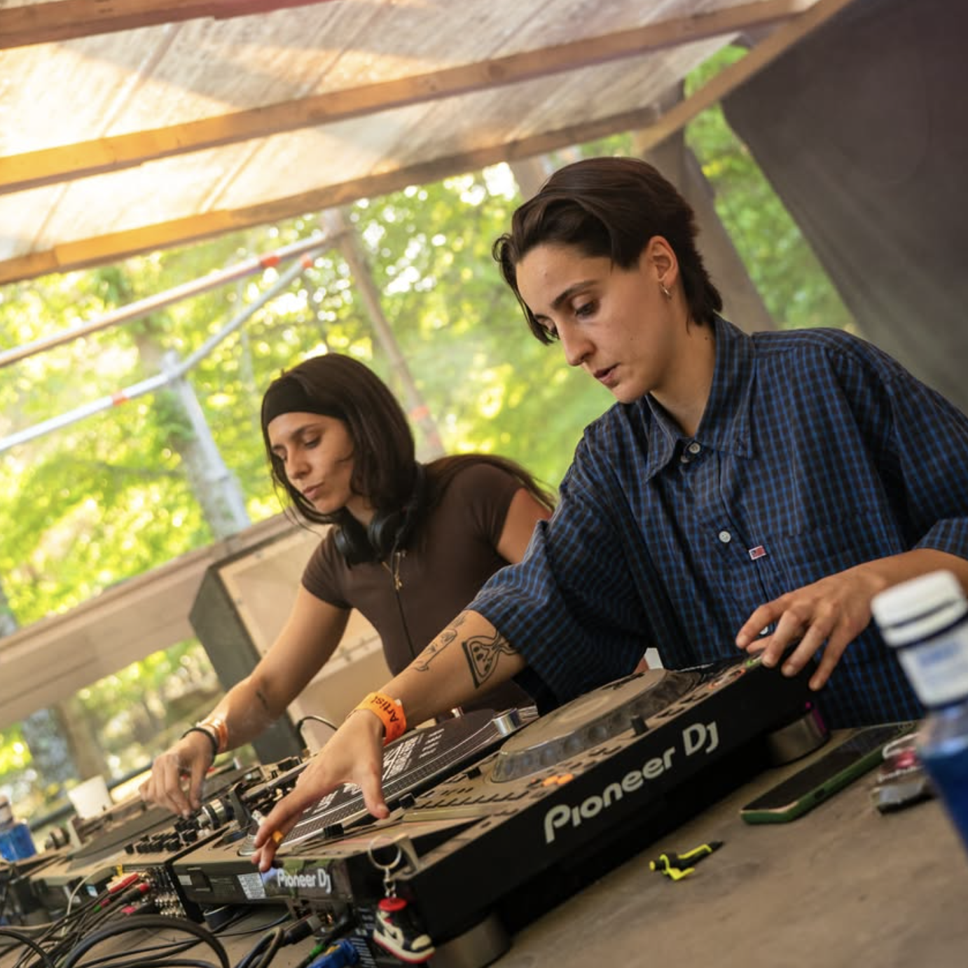 HERMETICA b2b Raquel Cruz pres. TATAS ON WAX at ANFANG