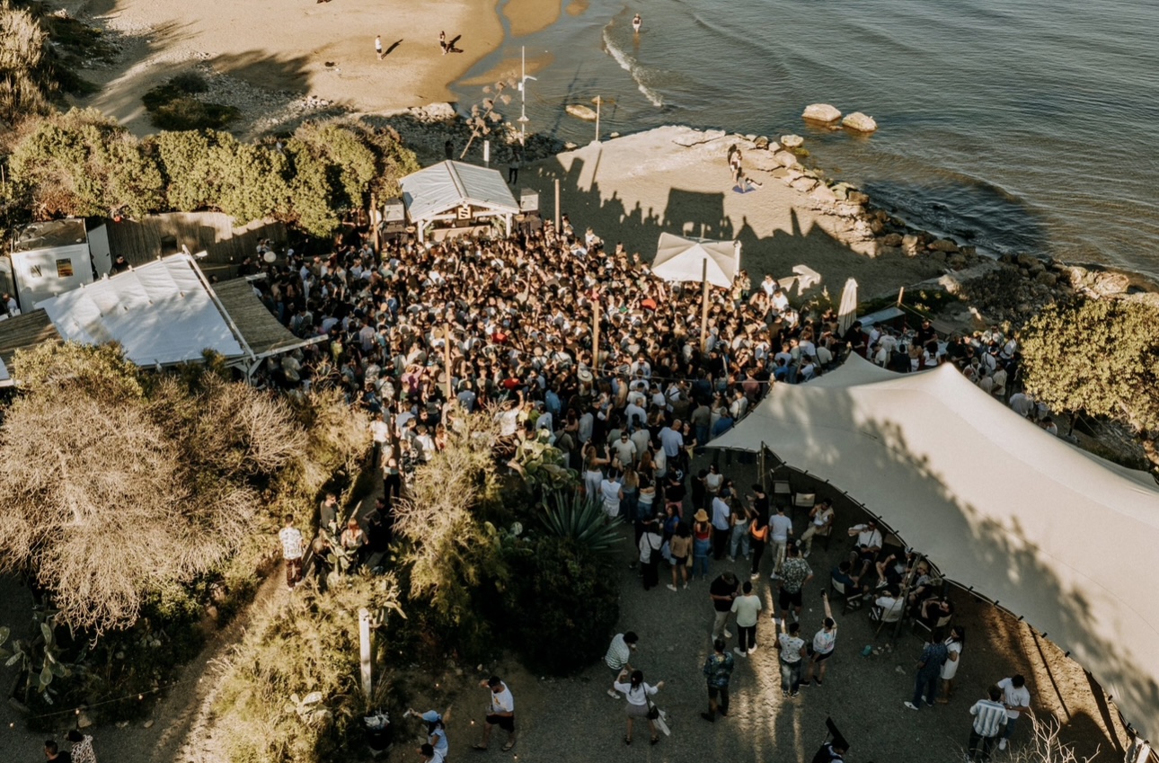 SALVE OPEN AIR BEACH PARTY